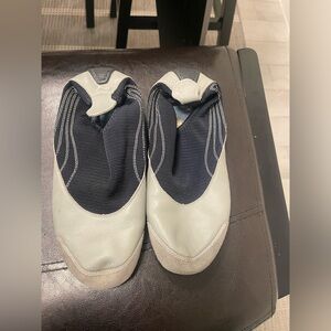 RARE PUMA speedcat unisex pull on barefoot sneakers men US 8.5